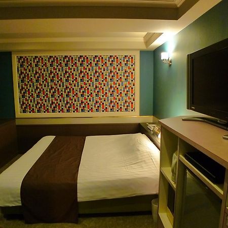 Hotel Golf III Atsugi (Adults Only) Exterior photo