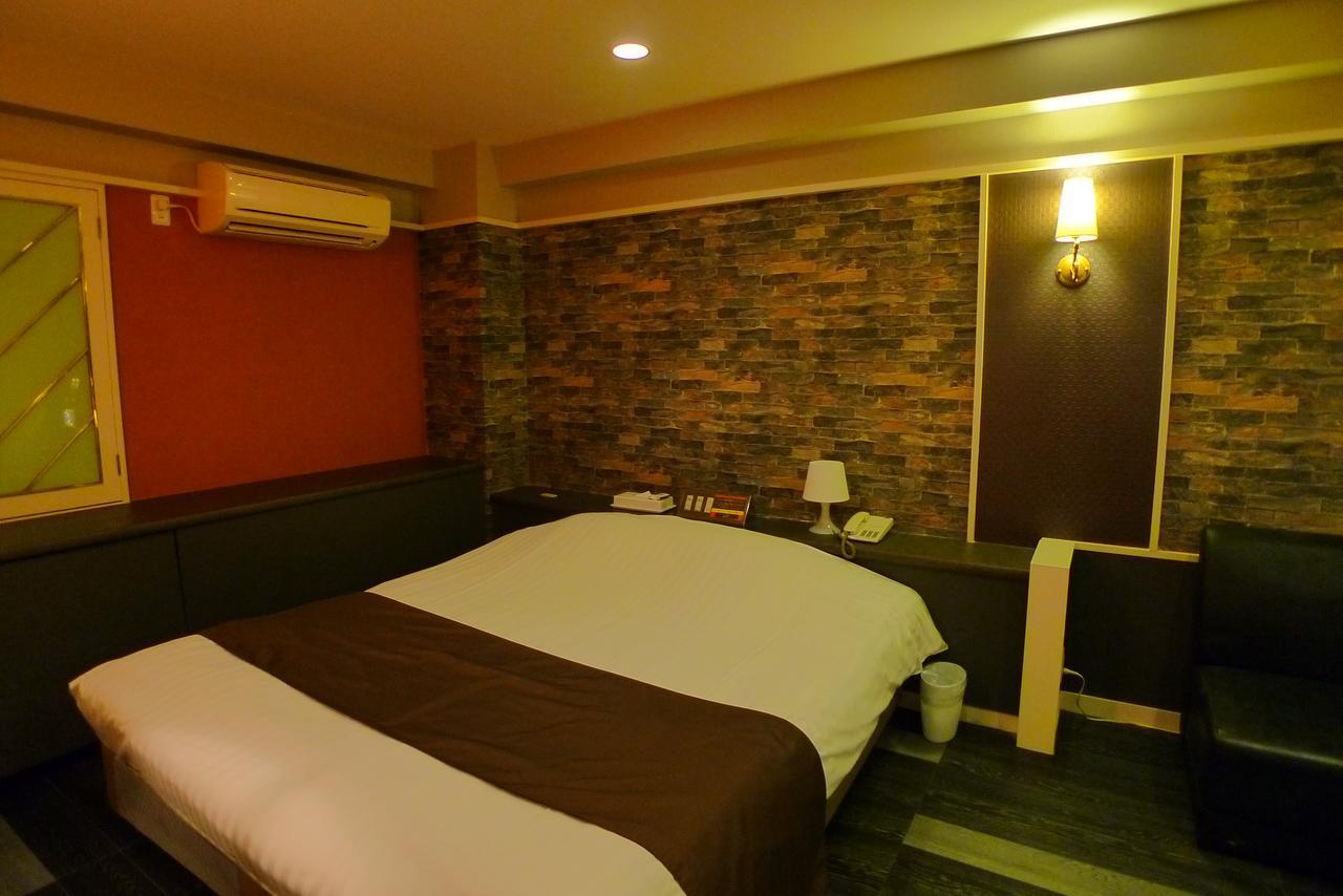 Hotel Golf III Atsugi (Adults Only) Exterior photo
