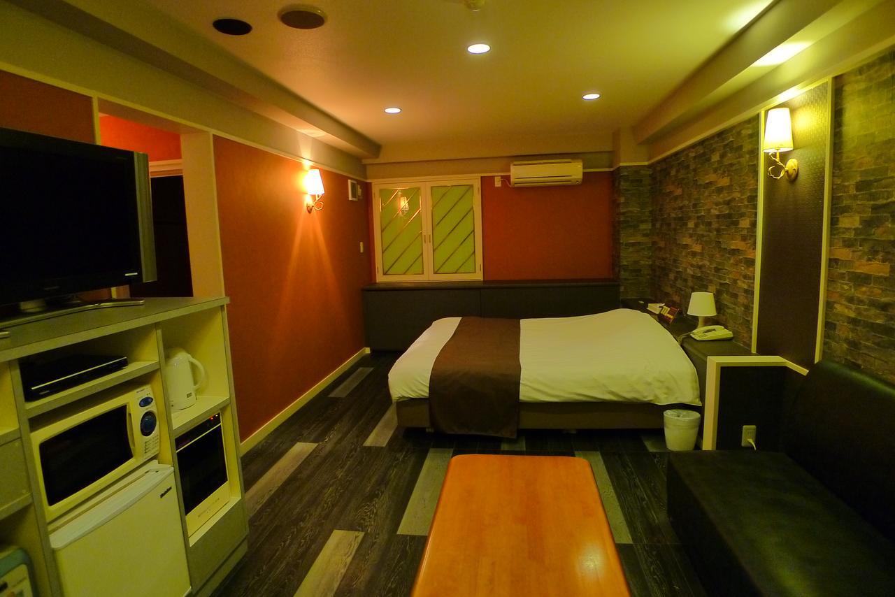 Hotel Golf III Atsugi (Adults Only) Exterior photo